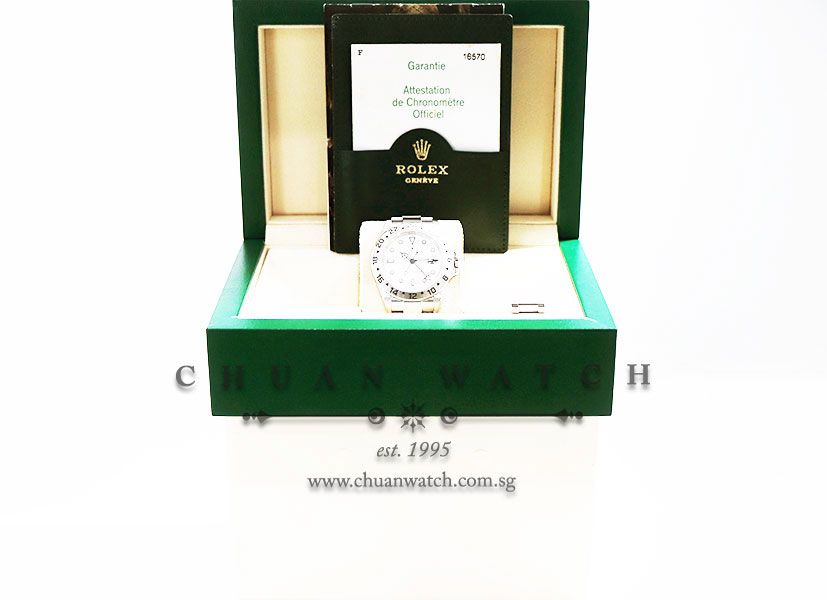 Rolex Explorer II 40mm 16570 Polar White - Discontinued - Image 5
