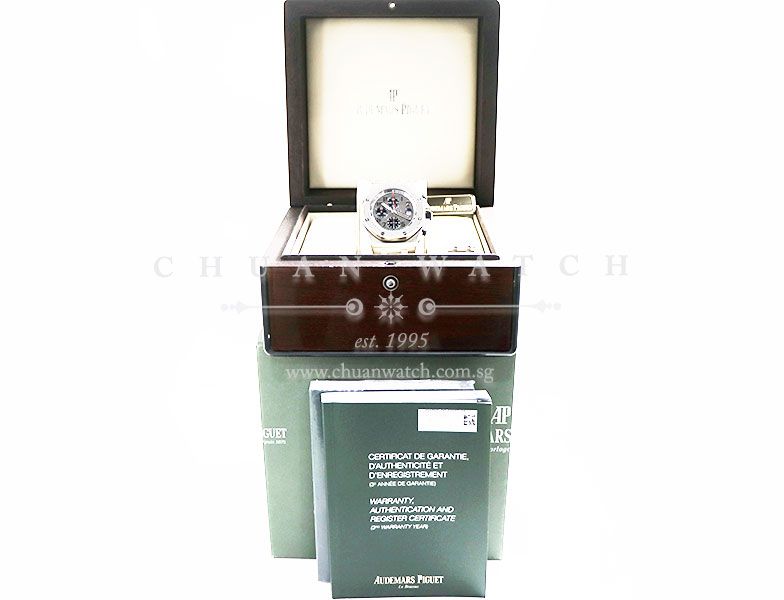 Audemars Piguet Royal Oak Offshore Slate Grey Titanium 42mm 26170TI - Discontinued - Image 5