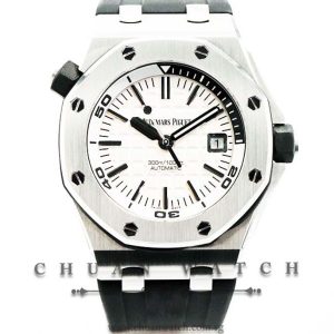 Audemars Piguet Royal Oak Offshore Diver Steel 42mm 15710ST Silver - Discontinued