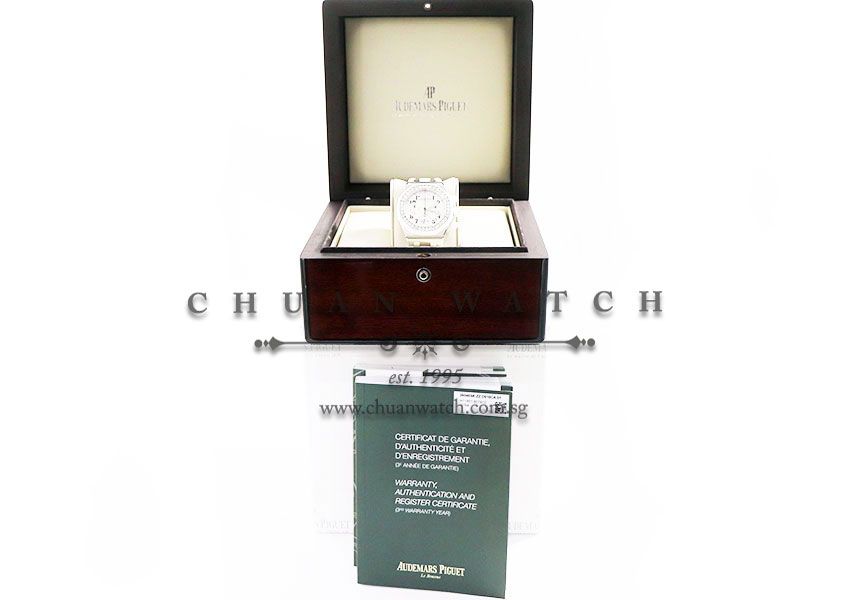 Audemars Piguet Ladies Royal Oak Offshore 37mm 26048SK White - Discontinued - Image 3