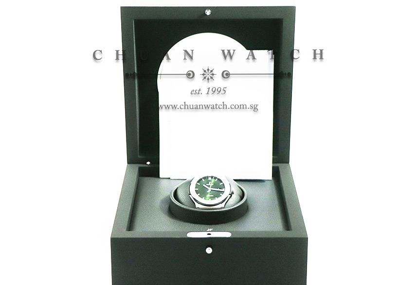Hublot Classic Fusion Titanium Green 42mm 542.NX.8970.LR - Image 3