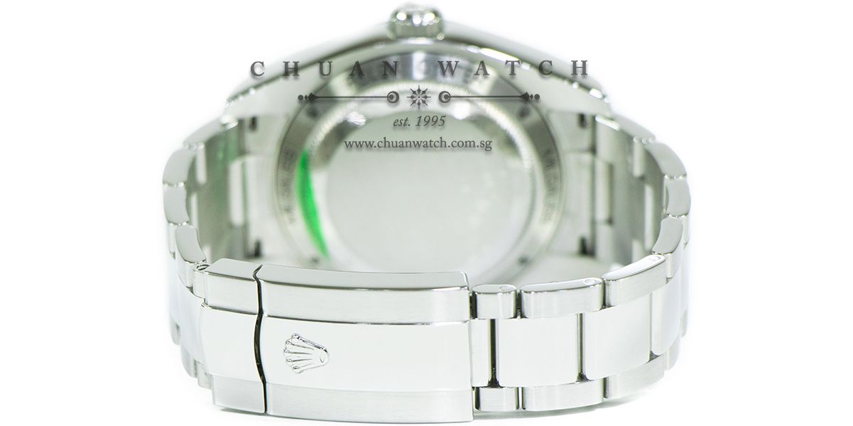 Rolex Milgauss 116400 Black - Discontinued - Image 2