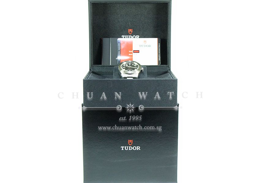 Tudor Black Bay Steel 41mm 79730 - Discontinued - Image 3