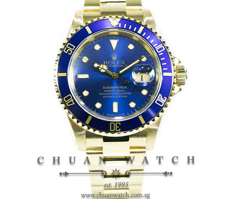 Rolex Submariner Date Yellow Gold 16618 Blue - Discontinued