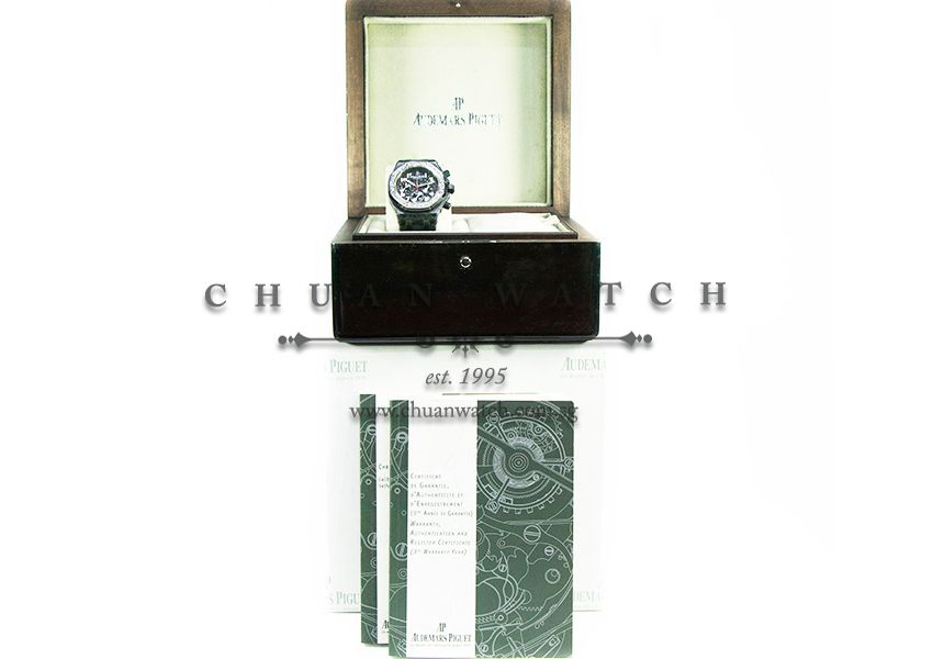 Audemars Piguet Ladies Royal Oak Offshore Carbon 37mm 26267FS - Discontinued - Image 3