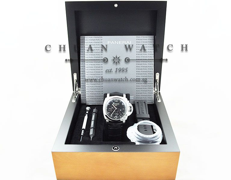 Panerai Luminor 1950 8-Days GMT Pam 233 S - Image 5