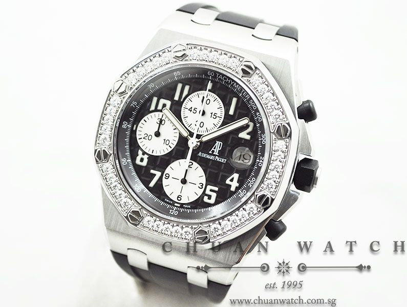 Audemars Piguet Royal Oak Offshore Rubber Clad Black 25940SK - Discontinued - Image 2