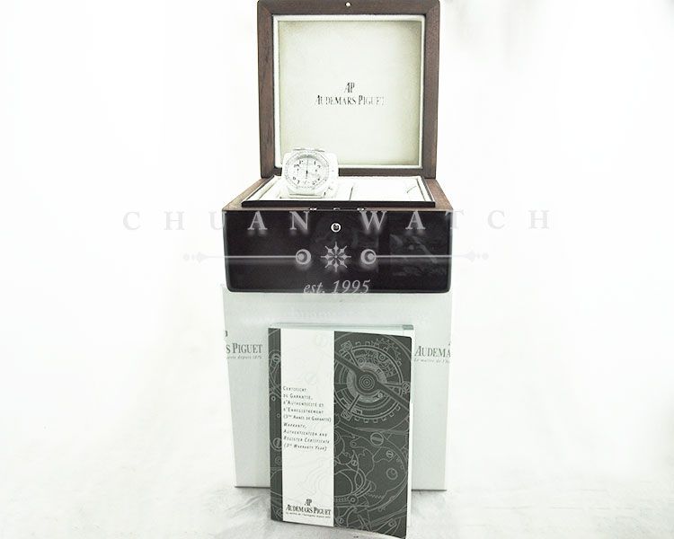 Audemars Piguet Ladies Royal Oak Offshore 37mm 26048SK White - Discontinued - Image 5