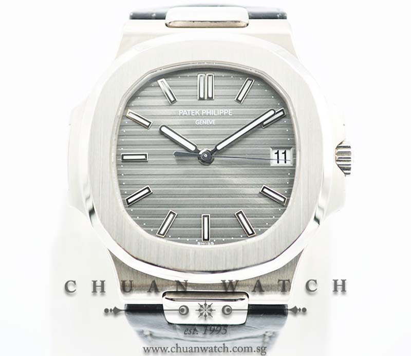 Patek Philippe Nautilus 40mm White Gold 5711G-001 - Discontinued