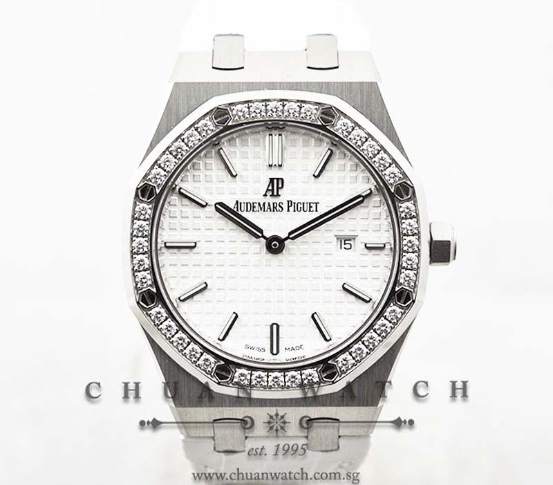 Audemars Piguet Ladies Royal Oak Quartz 33mm 67651ST White - Discontinued
