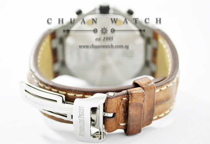 Audemars Piguet Royal Oak Offshore 42mm Safari 26170ST - Discontinued - Image 4