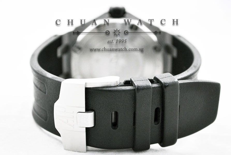 Audemars Piguet Royal Oak Offshore Diver 42mm 15703ST - Discontinued - Image 4