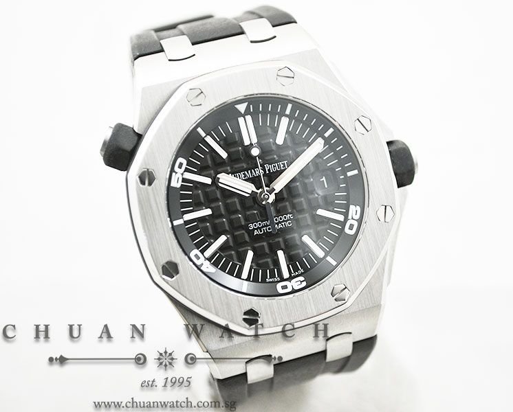Audemars Piguet Royal Oak Offshore Diver 42mm 15703ST - Discontinued - Image 3