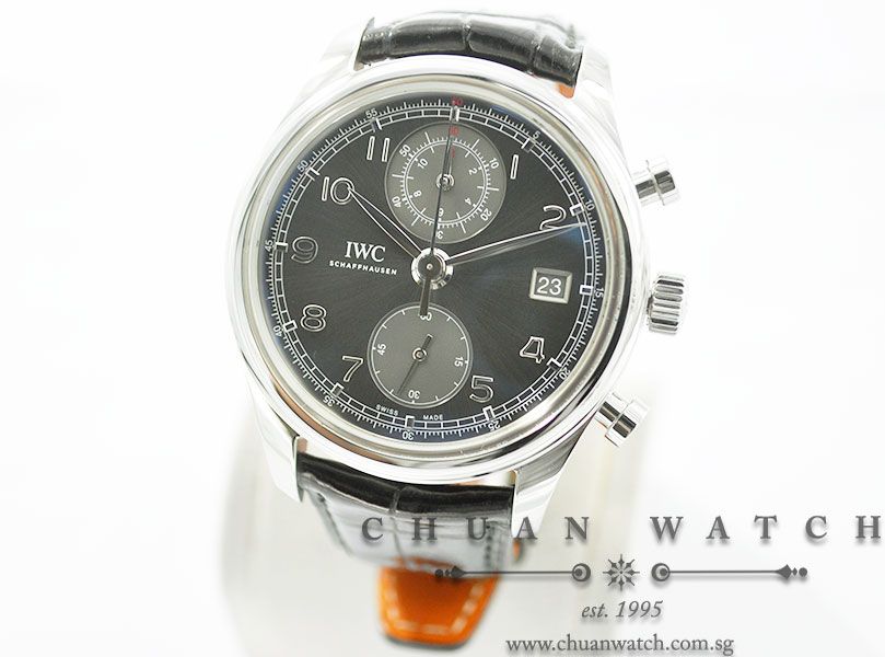 IWC Portuguese Chronograph Classic 42mm IW390404 - Image 2