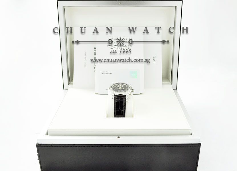 IWC Portuguese Chronograph Classic 42mm IW390404 - Image 5