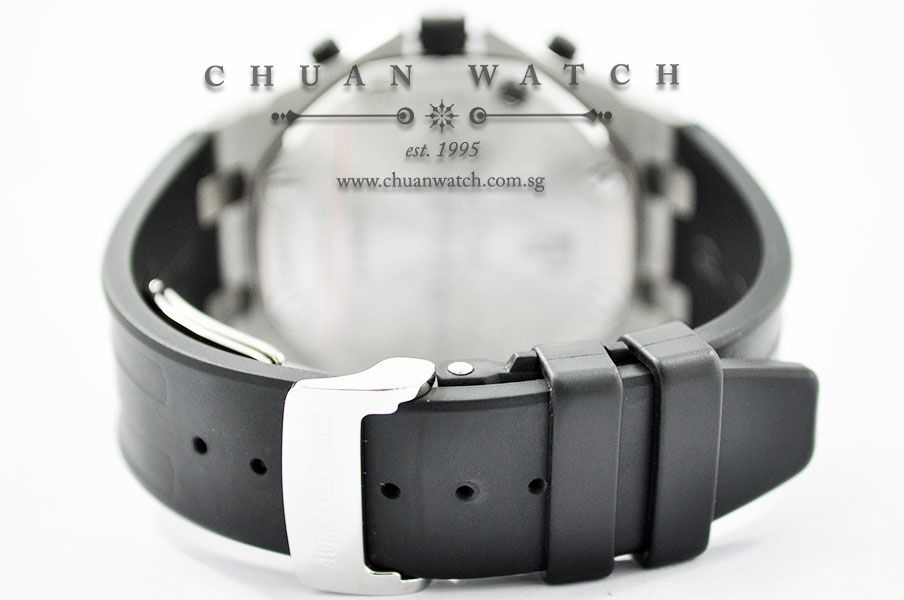 Audemars Piguet Royal Oak Offshore Rubber Clad 42mm 25940SK Black - Discontinued - Image 4