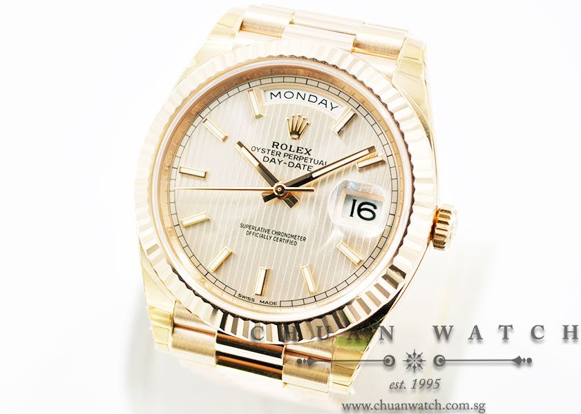 Rolex Day-Date 40 President Rose Gold 228235 Sundust Tapestry - Image 2