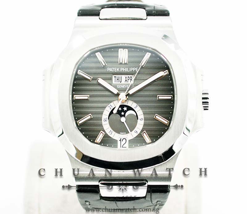 Patek Philippe Nautilus Steel Annual Calendar MoonPhase 40.5mm 5726A-001