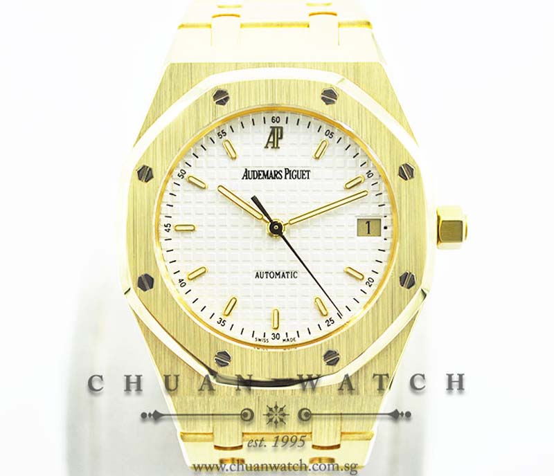 Audemars Piguet Gents Royal Oak Automatic Yellow Gold 36mm 14790BA - Discontinued