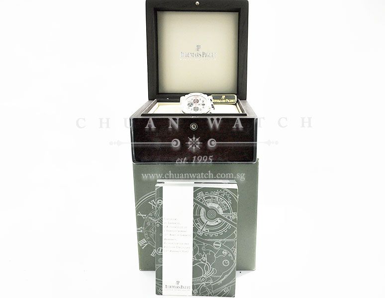 Audemars Piguet Royal Oak Offshore Panda 42mm 26170ST - Discontinued - Image 5
