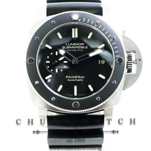 Panerai Luminor Submersible Amagnetic 1950 3-Days Titanio 47mm Pam 389 P - Discontinued