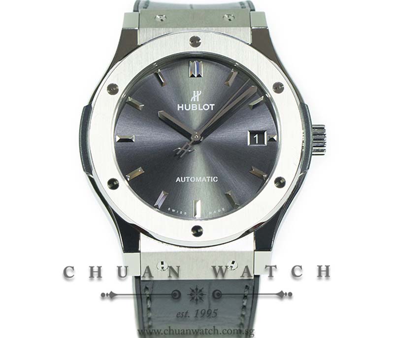 Hublot Classic Fusion Titanium Racing Grey 45mm 511.NX.7071.LR