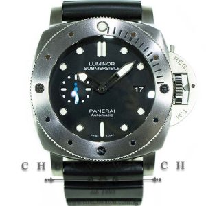 Panerai Luminor Submersible 1950 3-Days Titanio 47mm Pam 1305 U - Discontinued