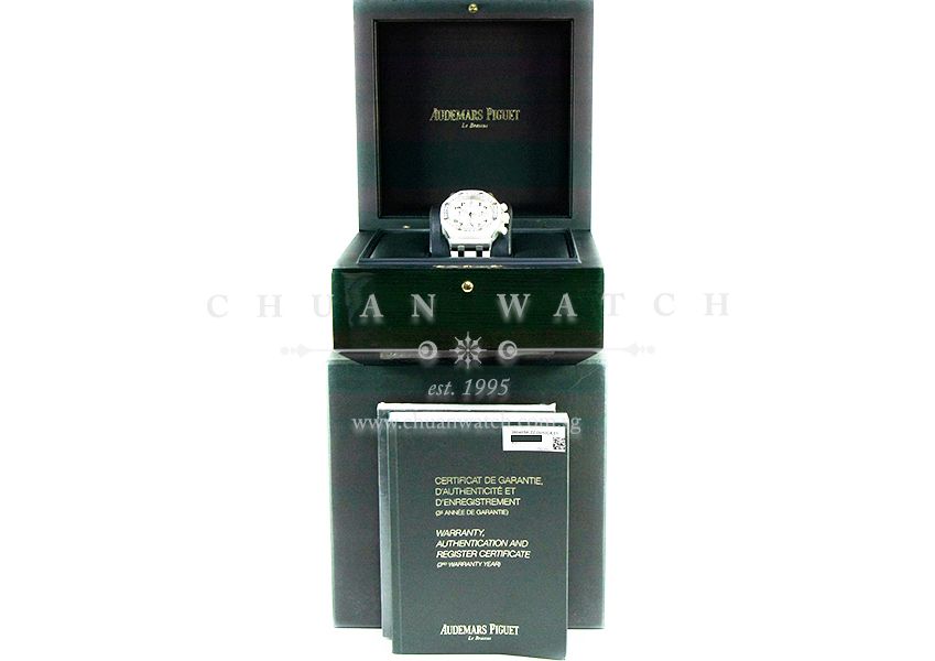 Audemars Piguet Ladies Royal Oak Offshore Steel 37mm 26048SK White - Discontinued - Image 3