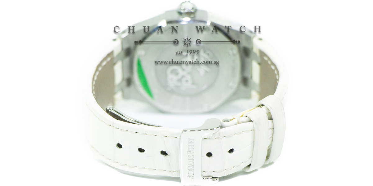 Audemars Piguet Lady Royal Oak Automatic Steel 33mm 77321ST Silver - Discontinued - Image 2