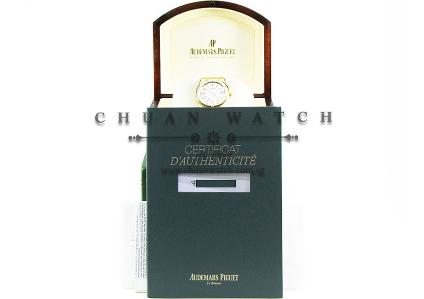 Audemars Piguet Royal Oak Automatic Jumbo Extra-Thin Pre-Anniversary Yellow Gold 39mm 15202BA Silver - Discontinued - Image 3