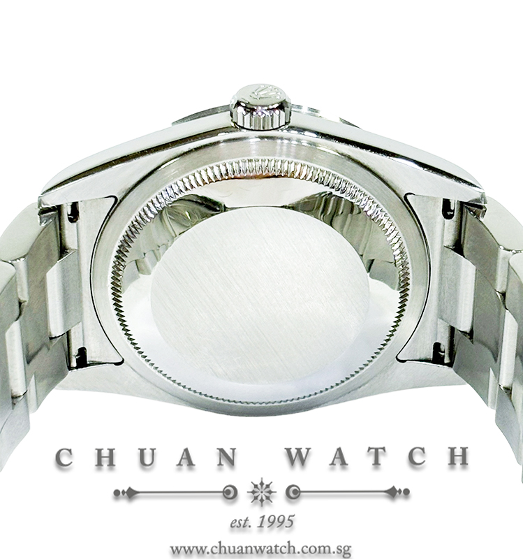 Rolex Explorer 36mm 114270 - Discontinued - Image 2