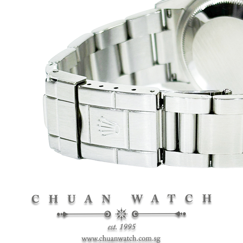 Rolex Explorer 36mm 114270 - Discontinued - Image 3