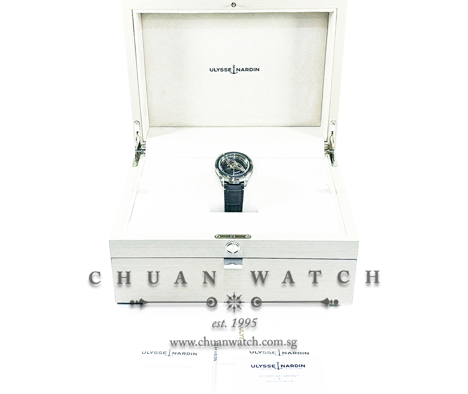 Ulysse Nardin Freak Vision Platinum 45mm 2505-250 - Discontinued - Image 4