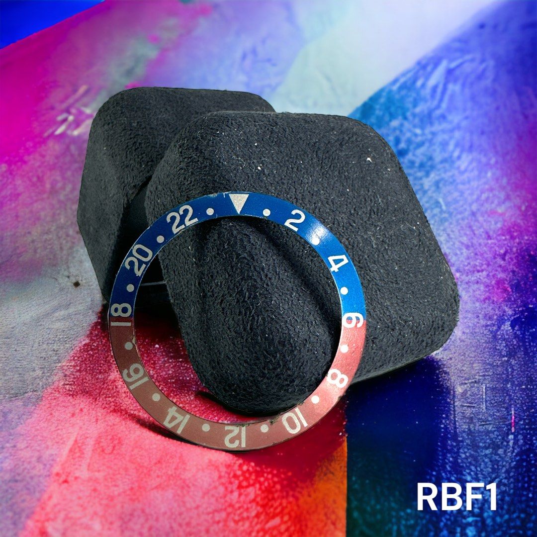 Genuine Rolex Vintage 1675 GMT Master Pepsi Naturally Faded Red Back Super Fat Font Bezel Insert - Image 3
