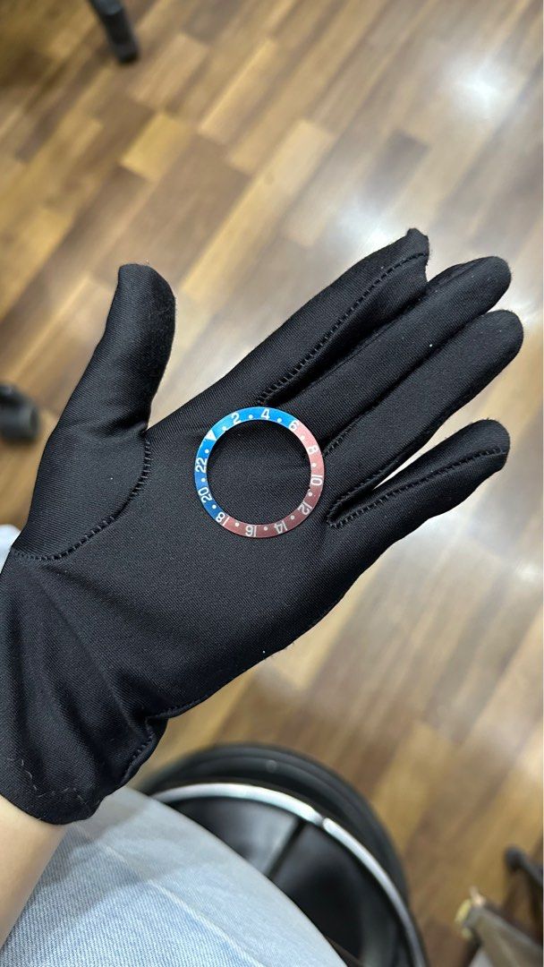 Genuine Rolex Vintage 1675 GMT Master Pepsi Naturally Faded Red Back Super Fat Font Bezel Insert - Image 6