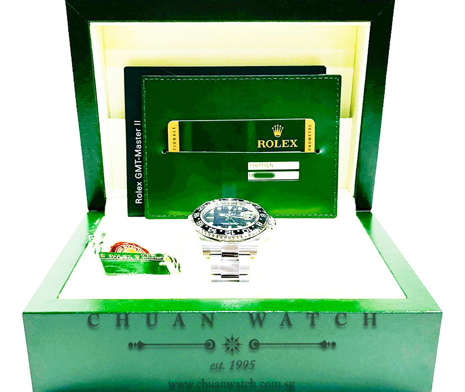 Rolex GMT-Master II 116710LN - Discontinued - Image 4