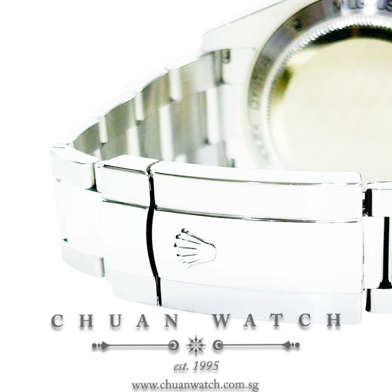 Rolex Milgauss 116400 White - Discontinued - Image 3
