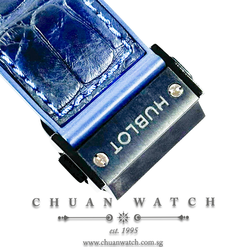 Hublot Big Bang Black Magic Ceramic Blue 44mm 301.CI.7170.LR - Discontinued - Image 3