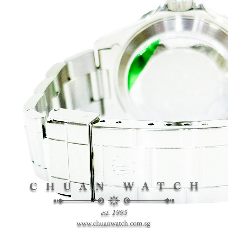 Rolex Submariner No-Date '2-Liner' 14060 - Discontinued - Image 3