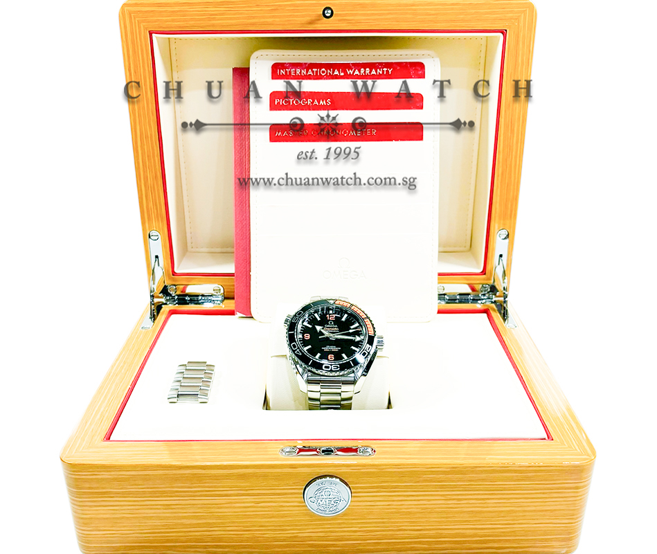 Omega Seamaster Planet Ocean 600M 43.5mm 215.30.44.21.01.002 Black - Image 4