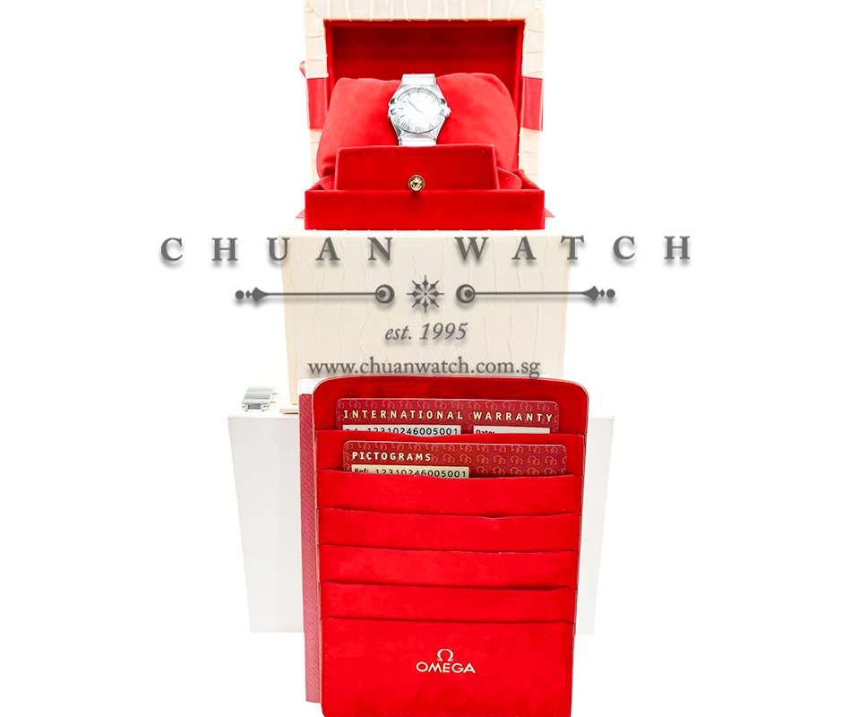 Omega Constellation Quartz 24mm 123.10.24.60.05.001 White MOP Index - Discontinued - Image 4