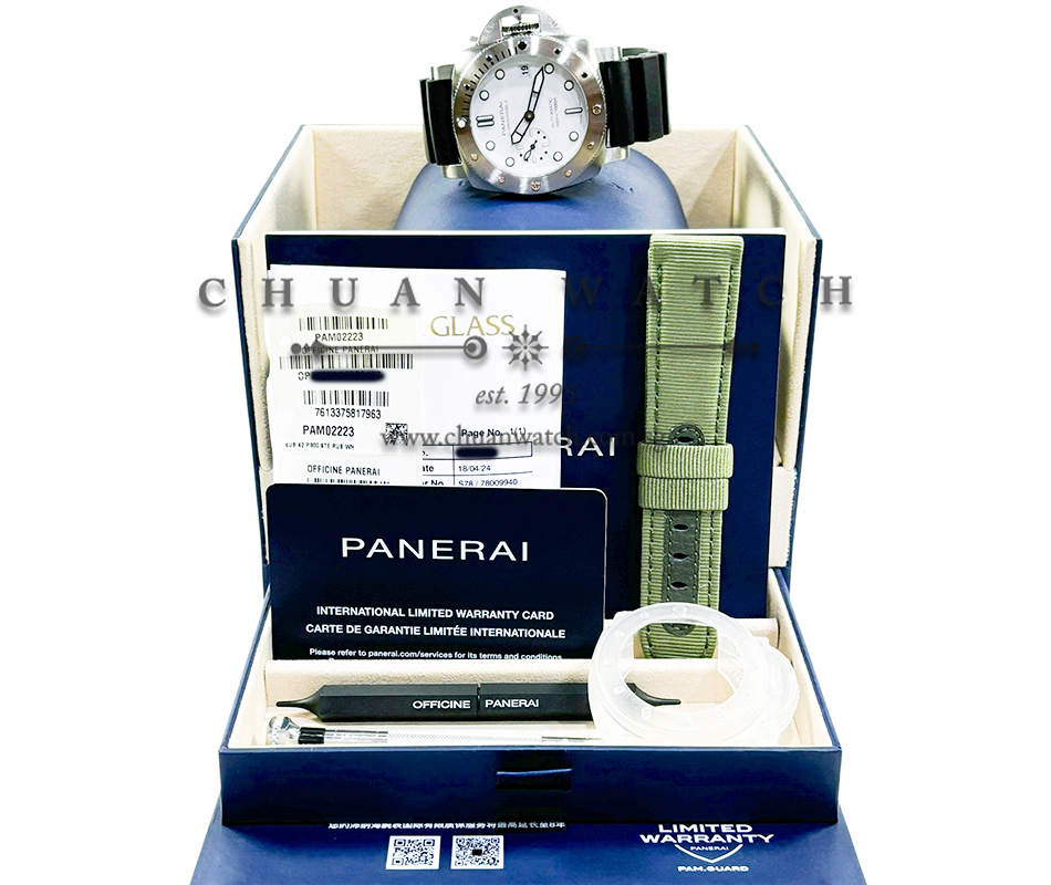 Panerai Submersible Bianco 1950 3-Days 42mm Pam 2223 Y - Discontinued - Image 4