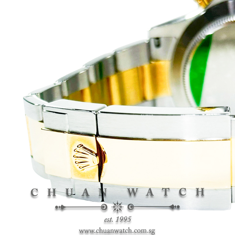 Rolex Cosmograph Daytona Two-Tone 116503 White MOP Diamonds - Discontinued - Image 3