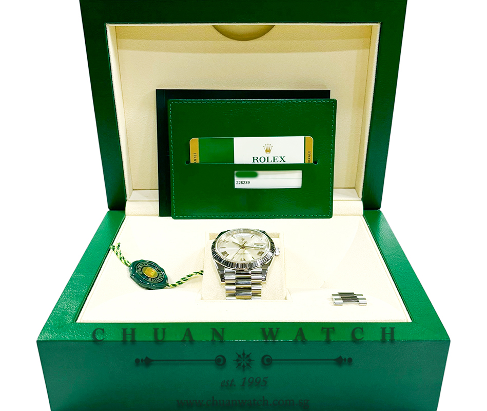 Rolex Day-Date 40 President White Gold 228239 Silver Quadrant Roman - Discontinued - Image 4