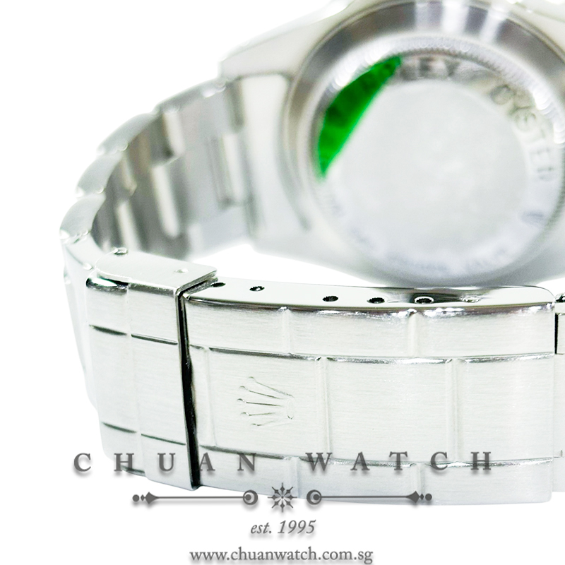Rolex Sea-Dweller 16600 Tritium - Discontinued - Image 3
