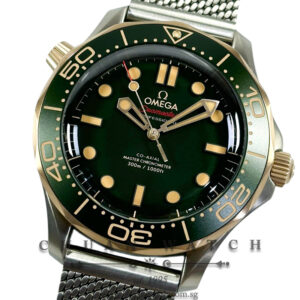 Omega Seamaster Diver 300M Titanium Bronze Gold Co-Axial Master Chronometer 42mm 210.90.42.20.10.001 Green
