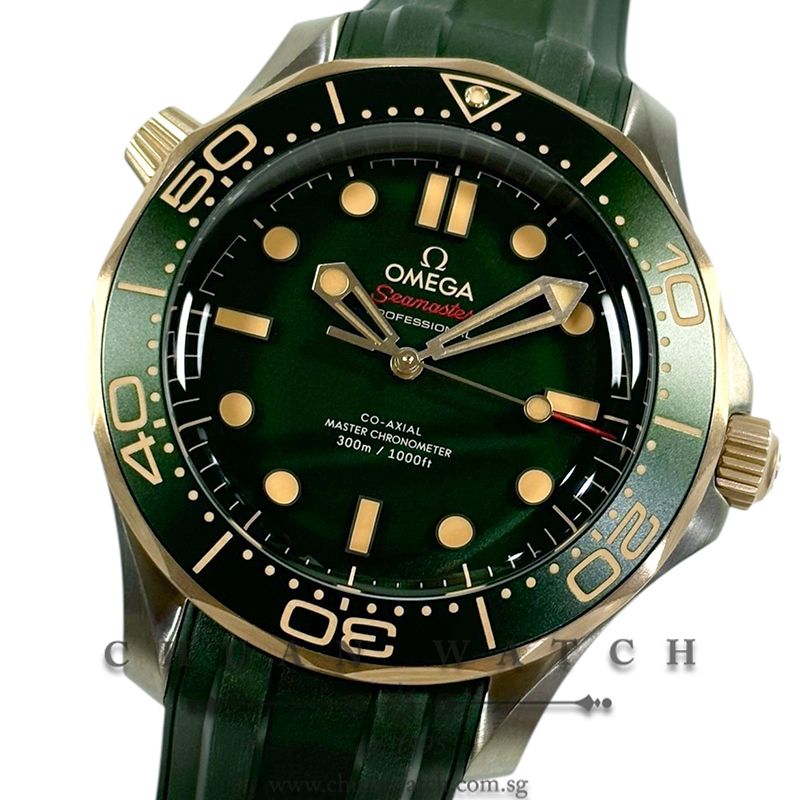Omega Seamaster Diver 300M Titanium Bronze Gold Co-Axial Master Chronometer 42mm 210.92.42.20.10.001 Green