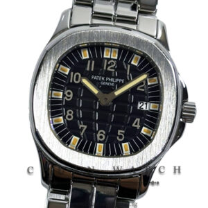Patek Philippe Aquanaut Steel Quartz 29mm 4960/1A-001 Tritium - Discontinued