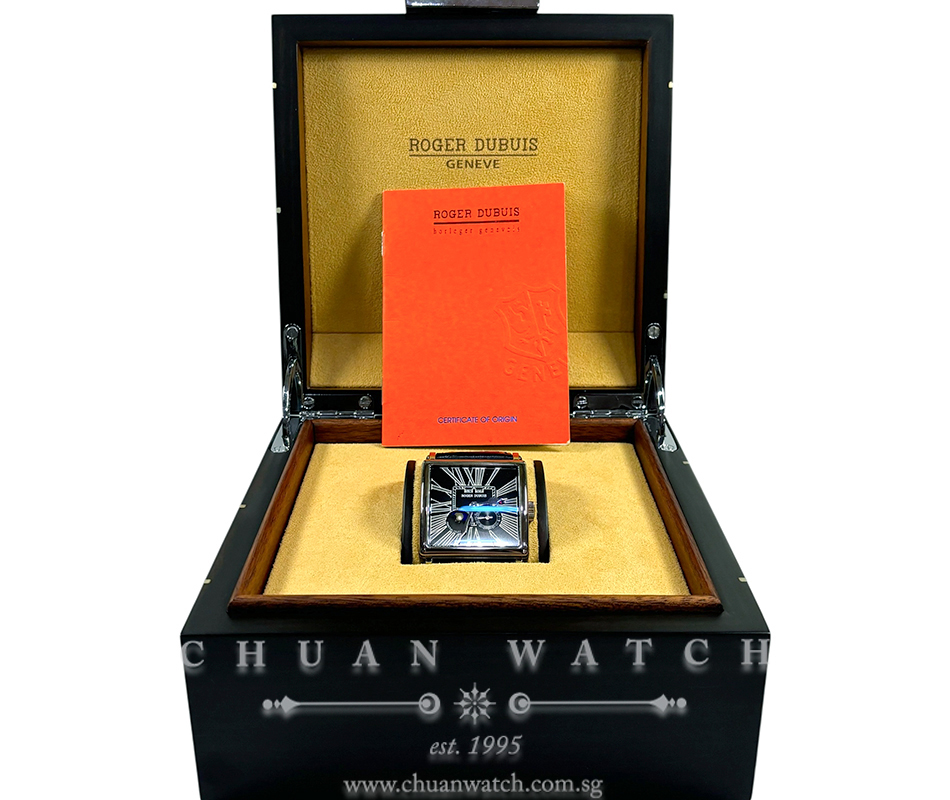 Roger Dubuis Golden Square Perpetual Calendar MoonPhase White Gold 40mm G40-5739-0-9.73 Black Roman (Limited Edition of 28 Pieces Only) - Image 2
