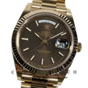Rolex Day-Date 40 President Everose 228235 Chocolate Diagonal Index - Discontinued Dial
